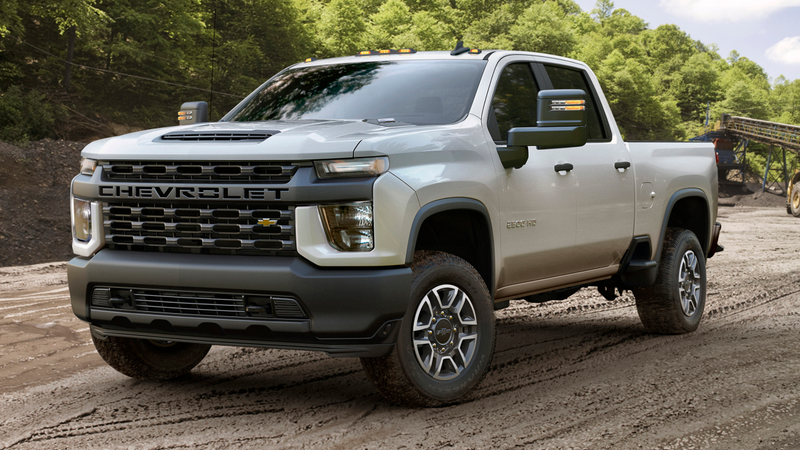 Illustration for article titled The 2020 Chevrolet Silverado HD Duramax Diesel Can Tow Up to 35,500 Pounds With 910 LB-FT of Torque